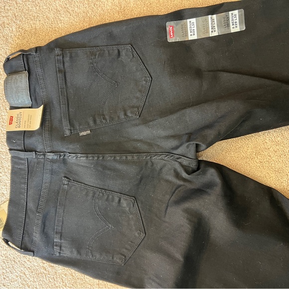 NWT Levi’s Classic Bootcut - Picture 9 of 10